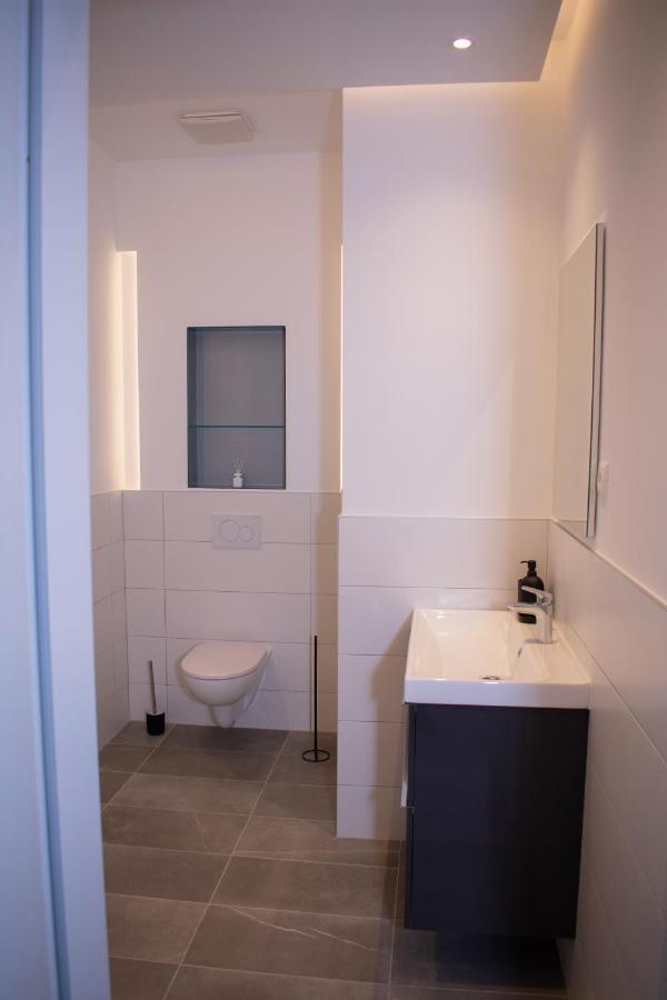 Luxury Cozy 2 Bdr Downtown Apt.5 ブダペスト エクステリア 写真