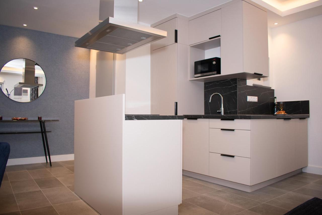 Luxury Cozy 2 Bdr Downtown Apt.5 ブダペスト エクステリア 写真