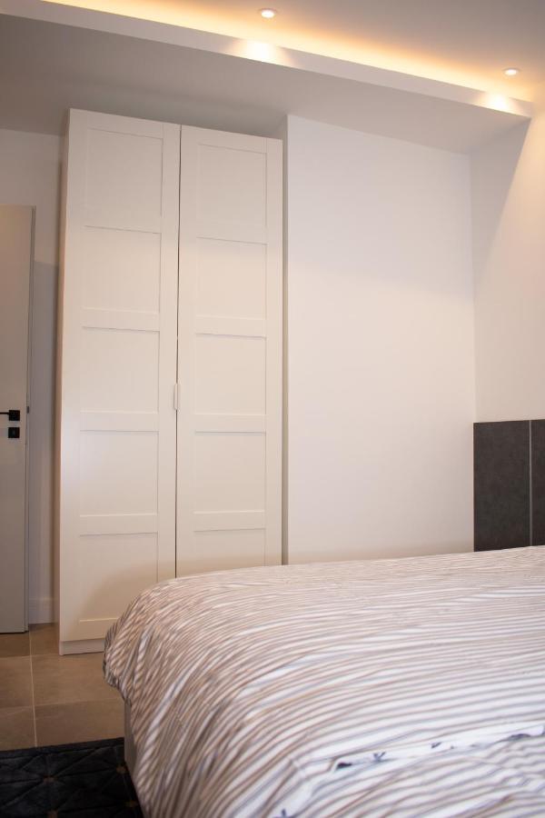 Luxury Cozy 2 Bdr Downtown Apt.5 ブダペスト エクステリア 写真