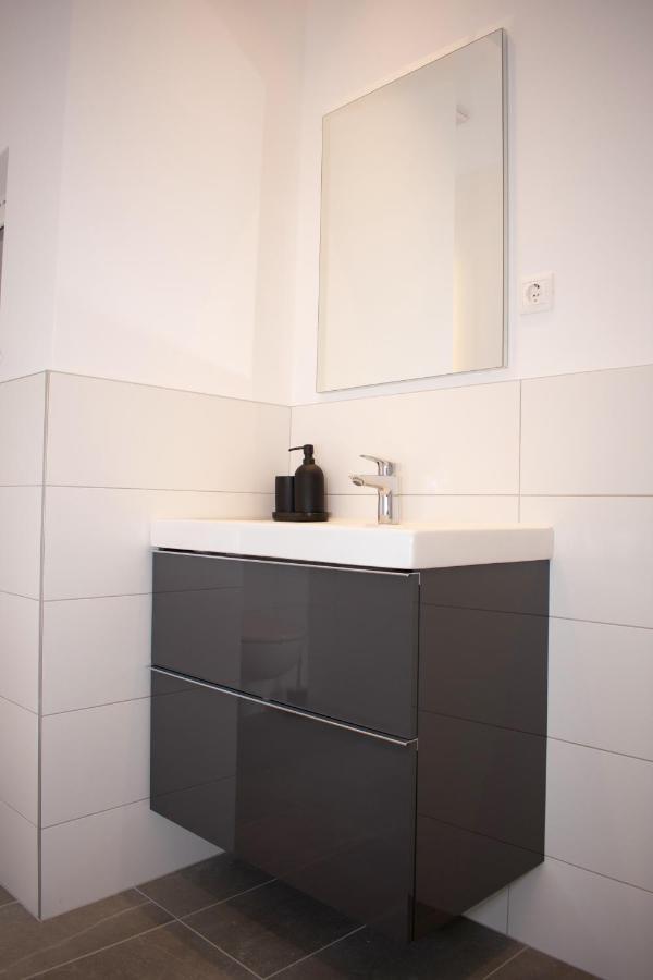 Luxury Cozy 2 Bdr Downtown Apt.5 ブダペスト エクステリア 写真