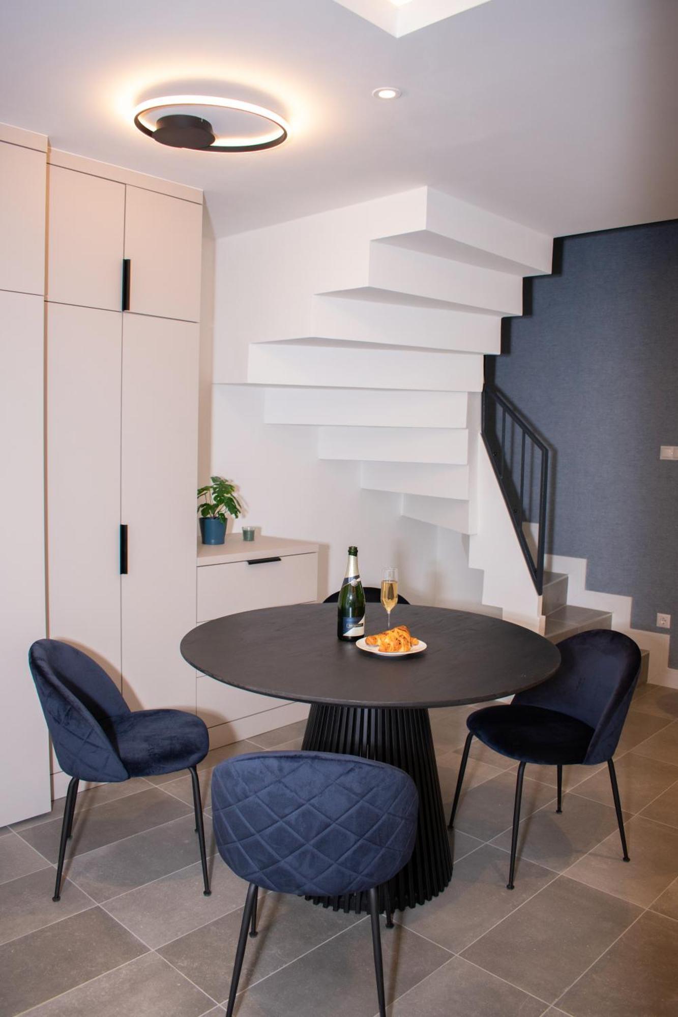 Luxury Cozy 2 Bdr Downtown Apt.5 ブダペスト エクステリア 写真